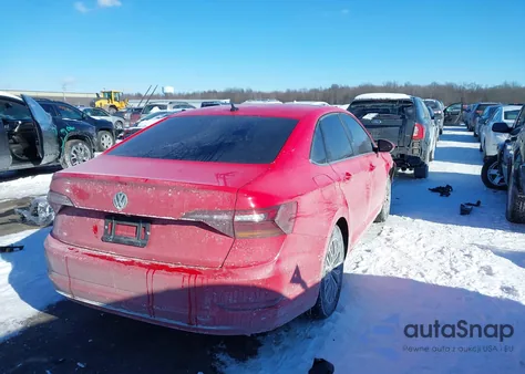 2019 Volkswagen Jetta 1.4T R-Line/1.4T S/1.4T Se from USA, damaged, VIN 3VWC57BU5KM133616